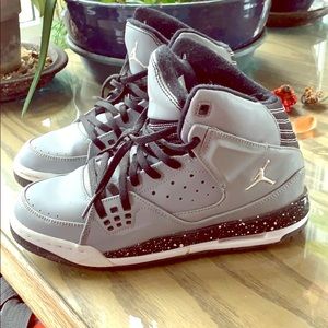 Jordan basketball sneakers YOUTH